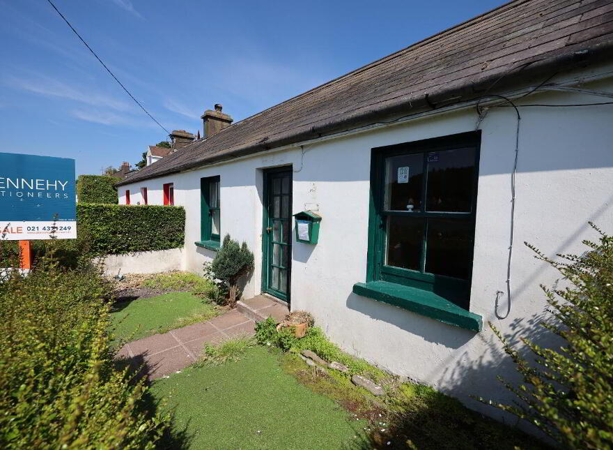 Alverna, Point Road, Crosshaven, P43TP65