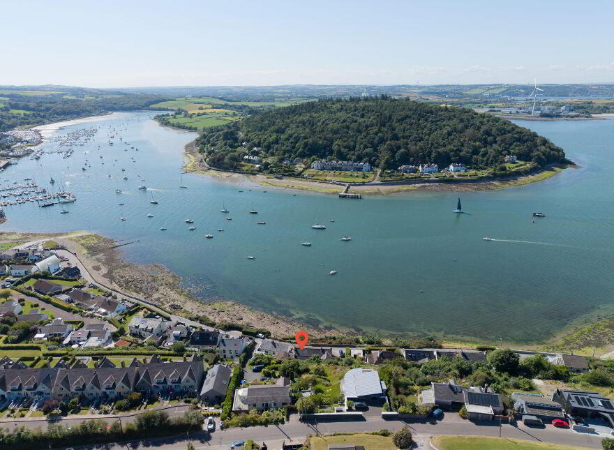 Alverna, Point Road, Crosshaven, P43TP65