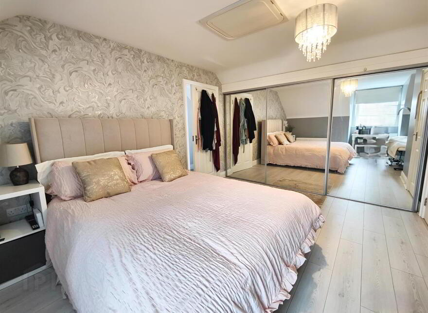 23 Rosscoole Gardens, Belfast, BT14 8JH