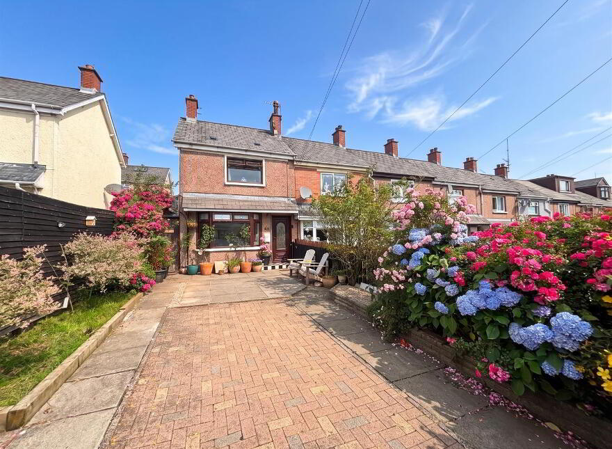 46 Stratford Gardens, Belfast, BT14 7NS