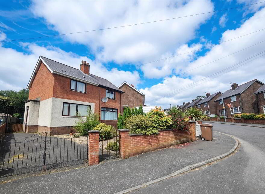 178 Joanmount Gardens, Belfast, BT14 6PA