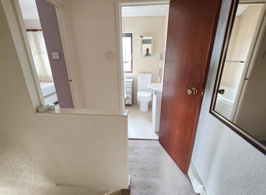 178 Joanmount Gardens, Belfast, BT14 6PA