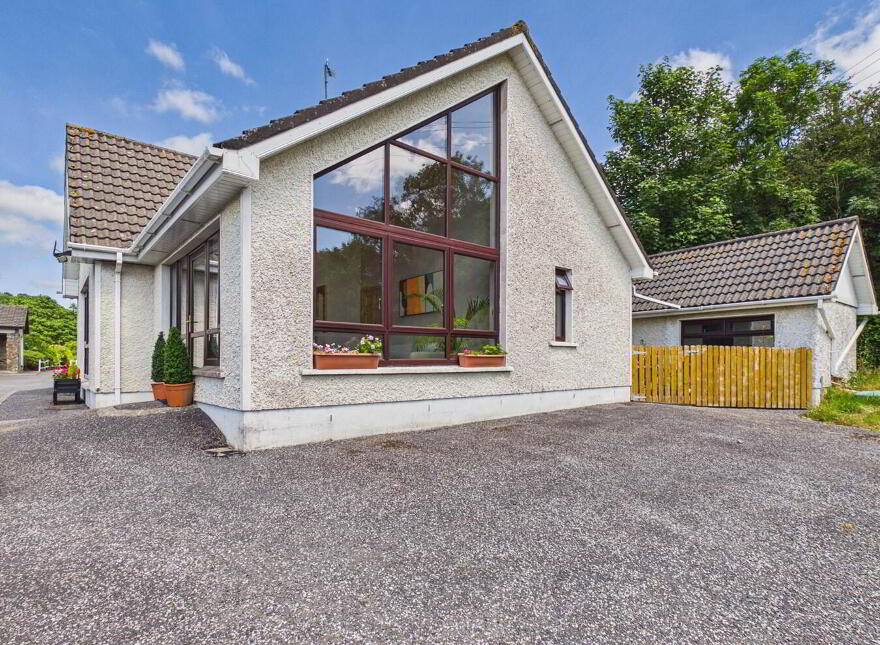 Elm Wood, Ballinattin, Tramore, X91X089