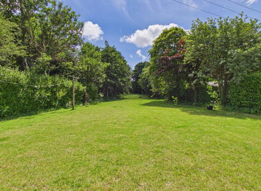 Elm Wood, Ballinattin, Tramore, X91X089