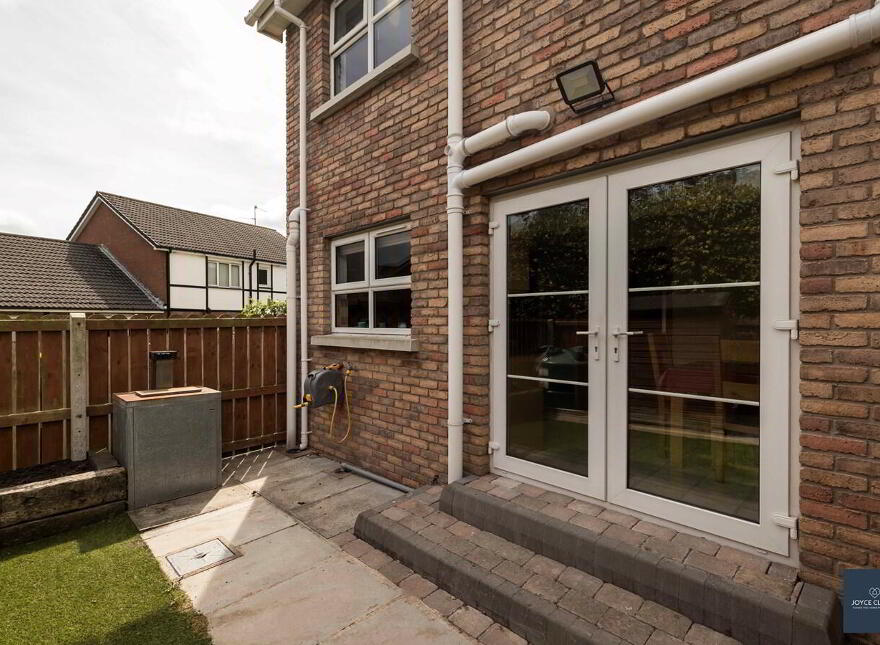 10 The Close, Waringstown, BT66 7TT