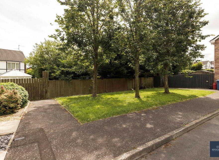 10 The Close, Waringstown, BT66 7TT