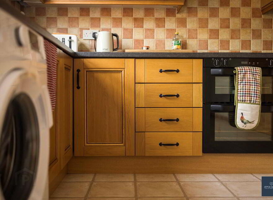 10 The Close, Waringstown, BT66 7TT