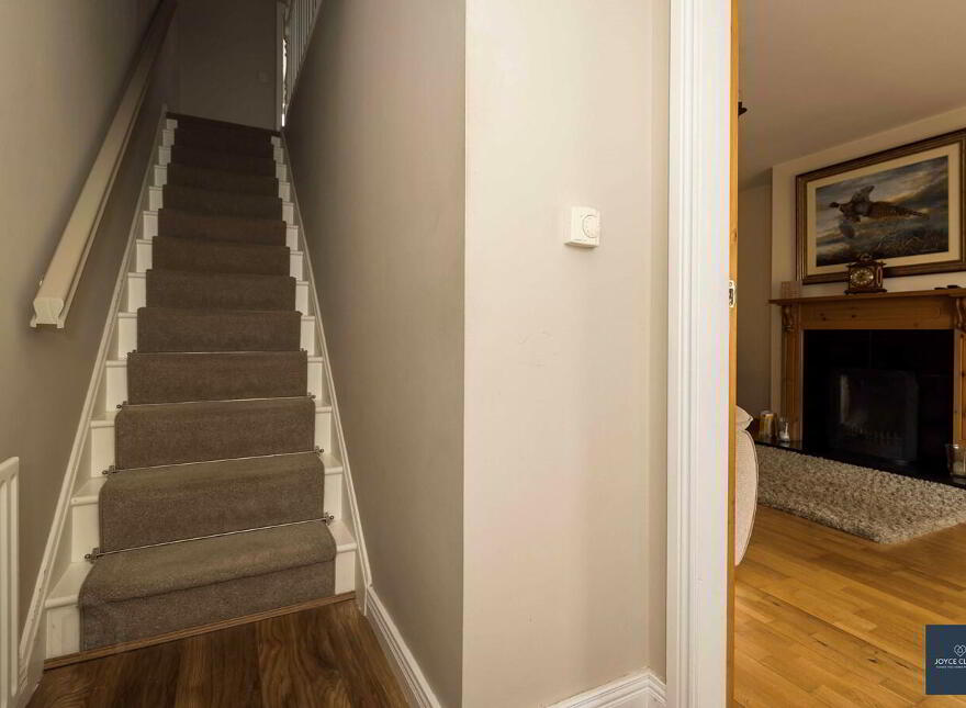 10 The Close, Waringstown, BT66 7TT