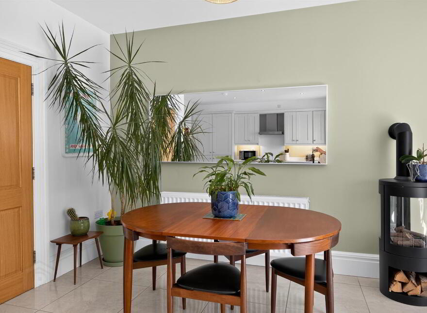 20 Hollymount Hall, Saintfield, BT24 7FU