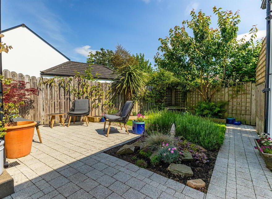 20 Hollymount Hall, Saintfield, BT24 7FU