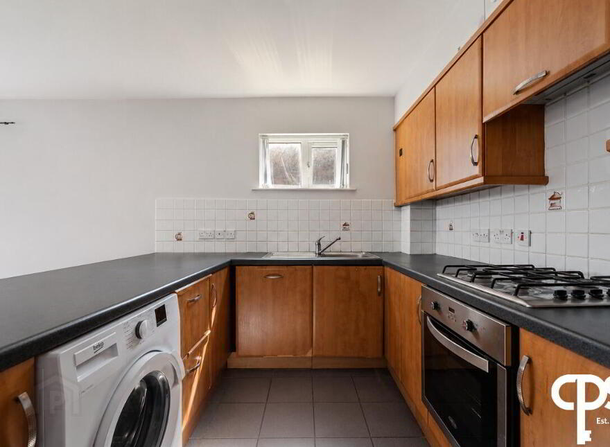 Flat 38 Cromwell Court, 110 Cromwell Road, Belfast, BT7 1NE