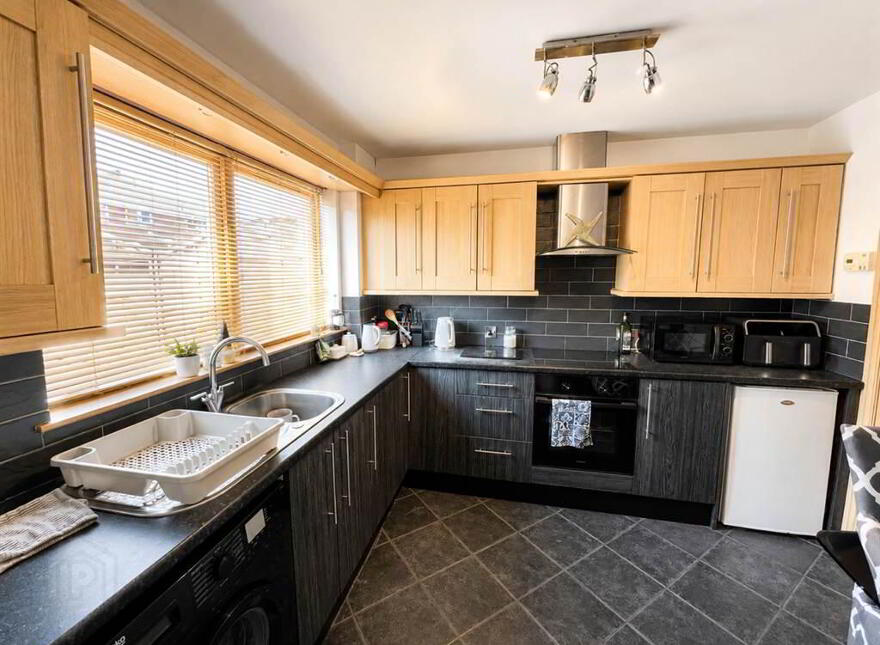 11 Gibson Street, Belfast, BT12 4LW