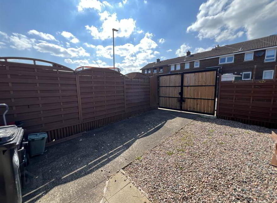 11 Gibson Street, Belfast, BT12 4LW