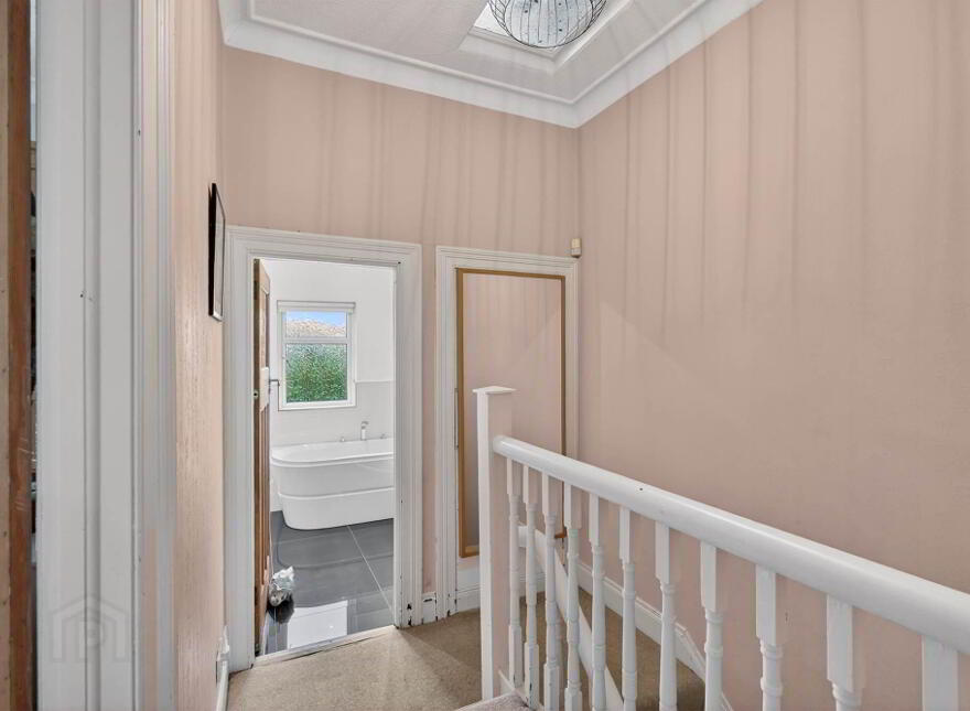 18 Onslow Gardens, Belfast, BT6 0AP
