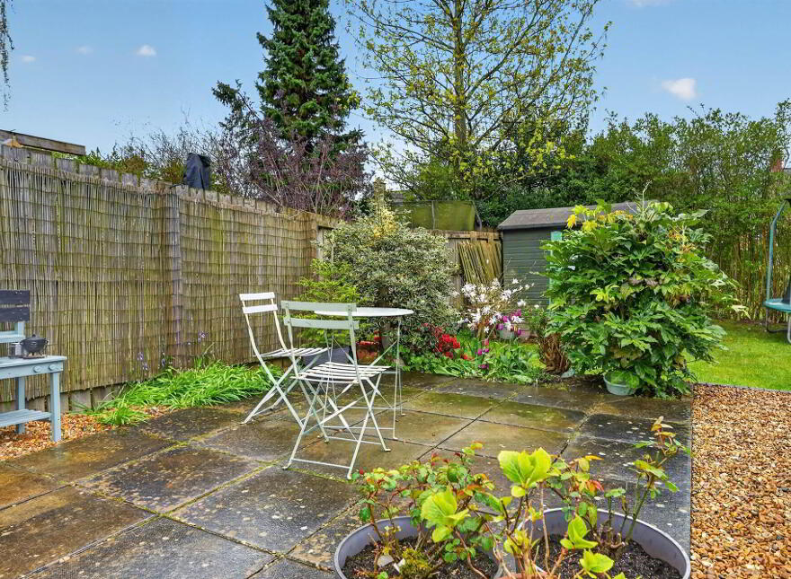 18 Onslow Gardens, Belfast, BT6 0AP