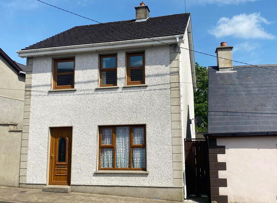 Guesthouse End, Raphoe, F93TV20