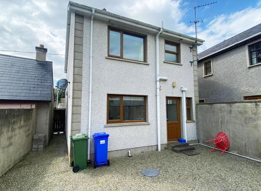 Guesthouse End, Raphoe, F93TV20