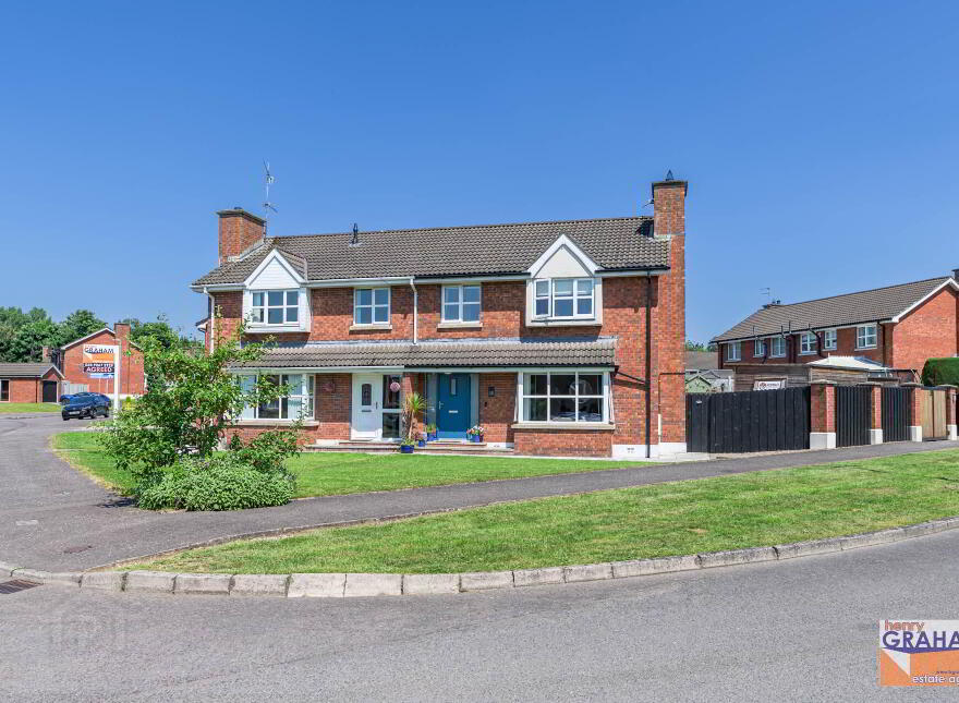 18 Knockdarragh Park, Lisburn, BT28 2XZ