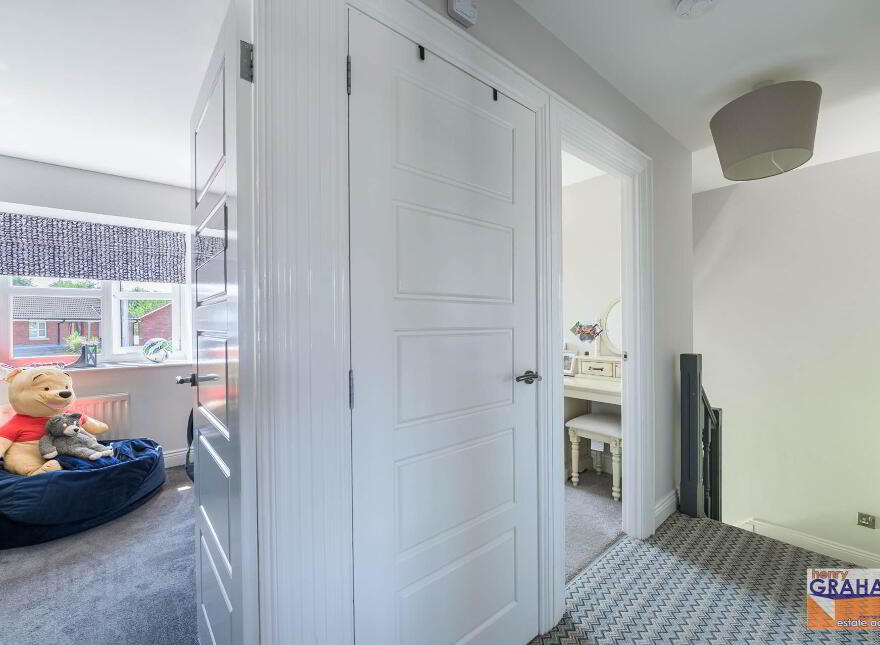 18 Knockdarragh Park, Lisburn, BT28 2XZ
