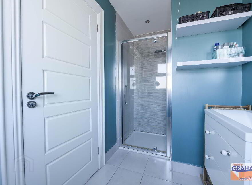 18 Knockdarragh Park, Lisburn, BT28 2XZ