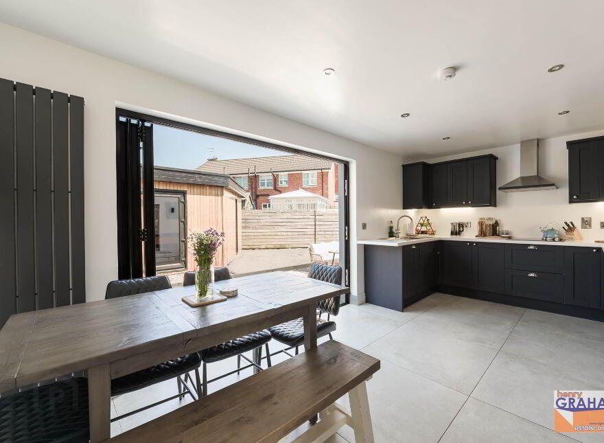 18 Knockdarragh Park, Lisburn, BT28 2XZ