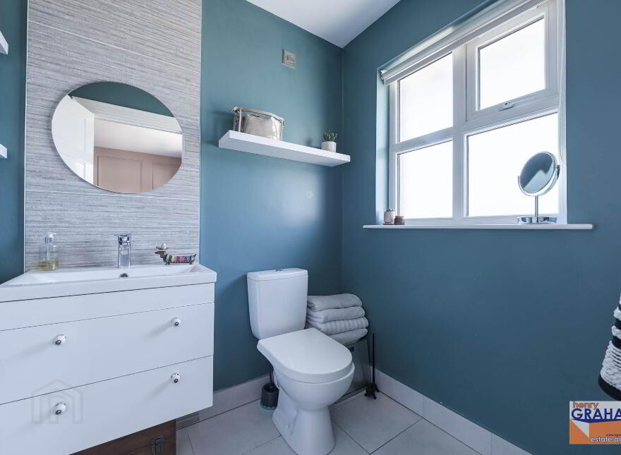 18 Knockdarragh Park, Lisburn, BT28 2XZ