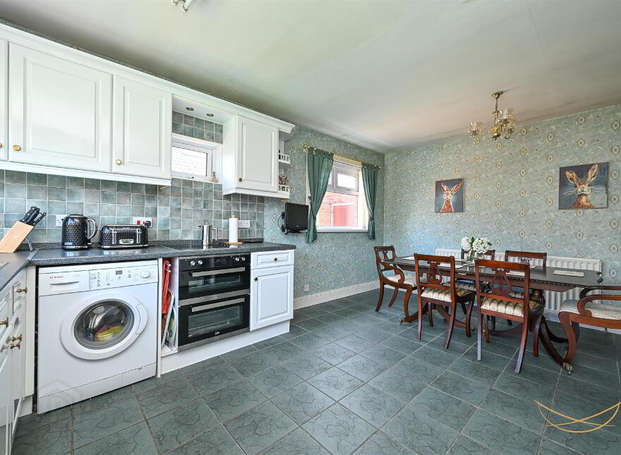 17 Knockview Road, Newtownabbey, BT36 6TT