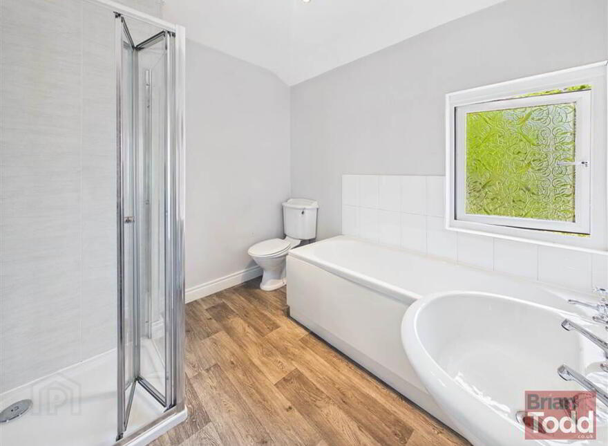Bank Road, Larne, BT40 3AN