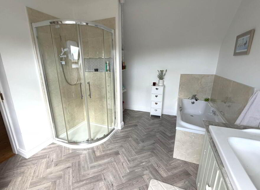 Gortnaclohy, Skibbereen, P81HD96