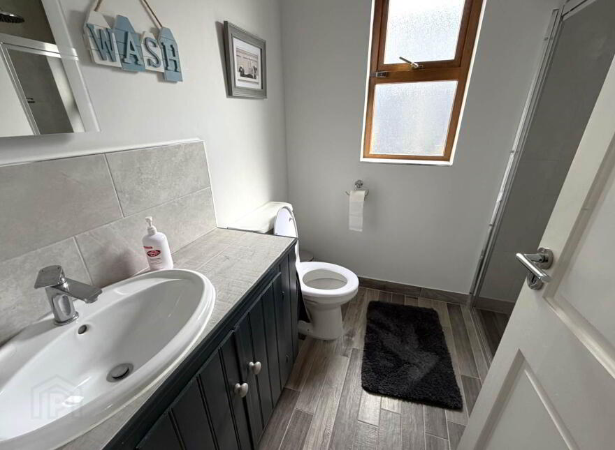 Gortnaclohy, Skibbereen, P81HD96