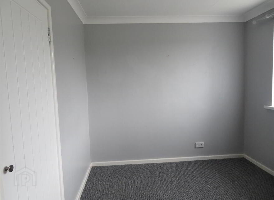 27 Churchill Place, Waringstown, BT66 7QS