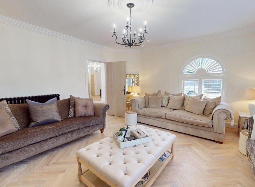 8 Crossnadonnell Road, Limavady, BT49 0BD