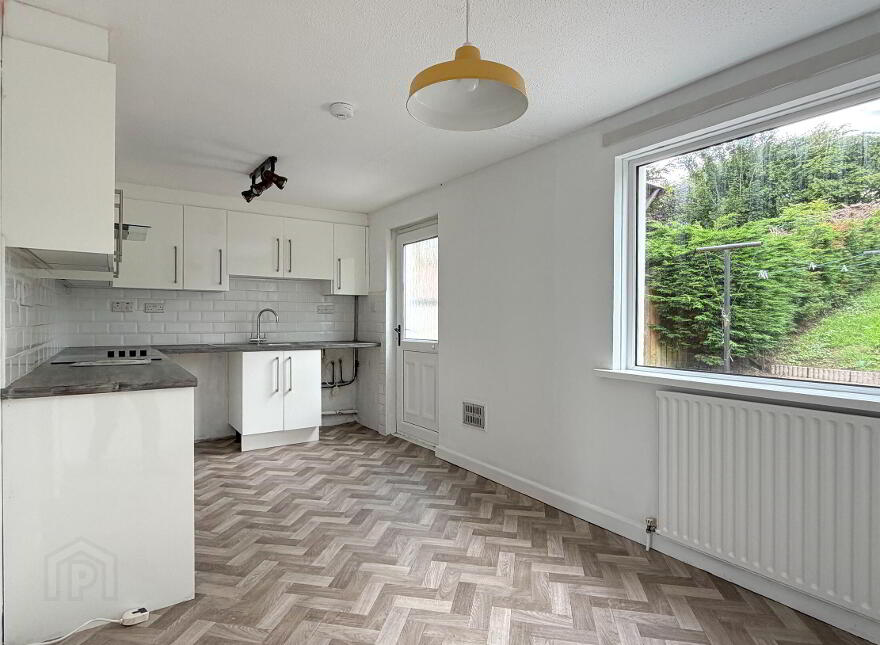 28 Hillview Park, Coleraine, BT51 3EH