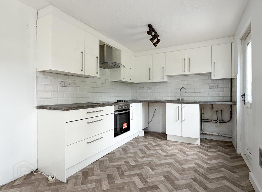 28 Hillview Park, Coleraine, BT51 3EH