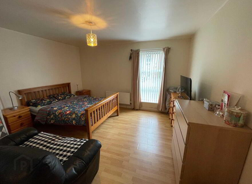1 Lewis Mews, Belfast, BT4 1FY