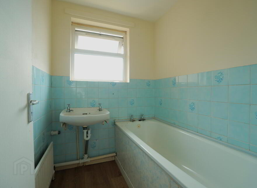 8 Glenlea Grove, Belfast, BT4 2NU