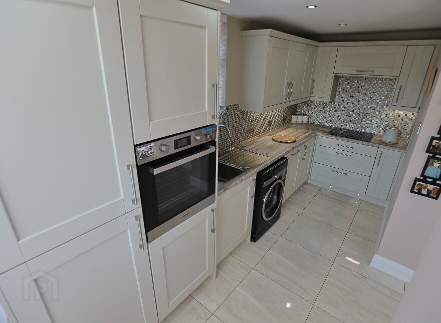 154 Ballynamoney Road, Lurgan, Craigavon, BT66 6LD