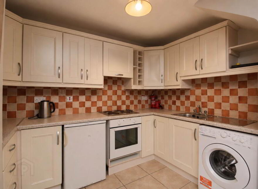 61c Carrig Rua, St. Conlon`s Road, Nenagh, E45YR90