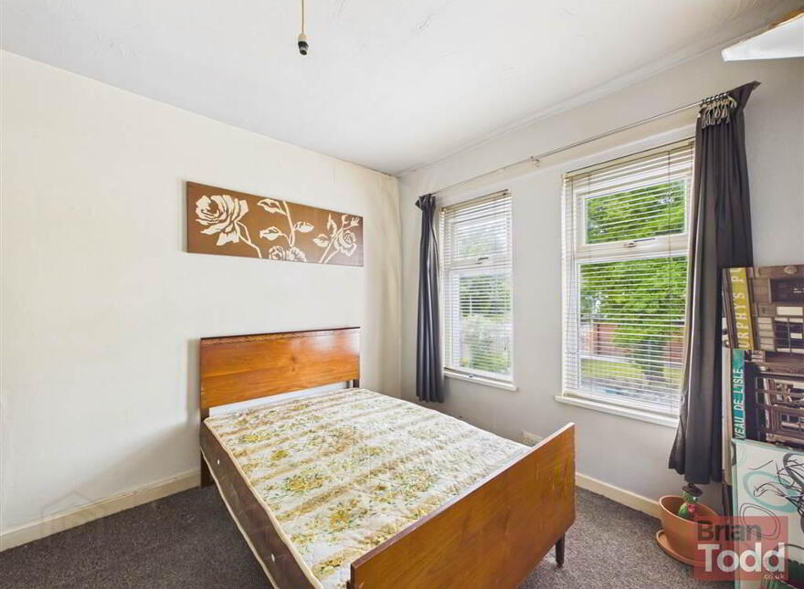Old Glenarm Road, Larne, BT40 1RW