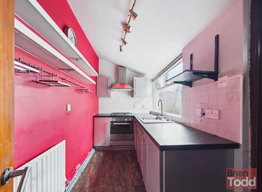 Old Glenarm Road, Larne, BT40 1RW
