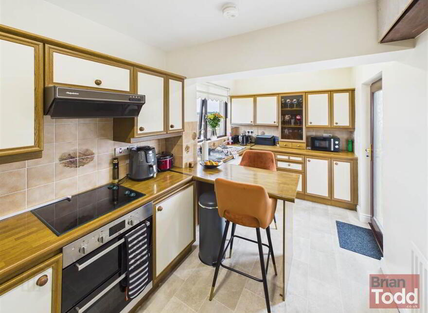 Wyncairn Road, Larne, BT40 2DY