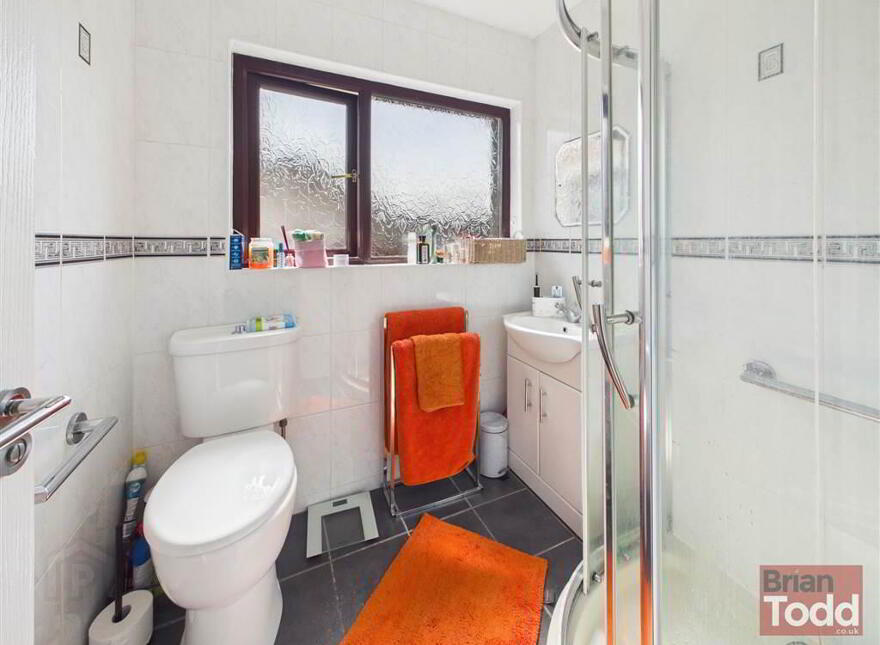 Wyncairn Road, Larne, BT40 2DY