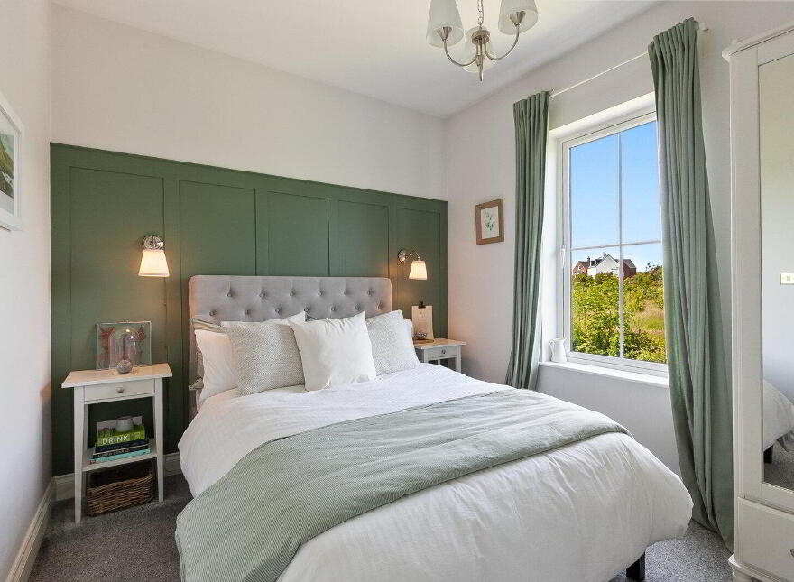 42 Hartley Hall Green, Greenisland, Carrickfergus, BT38 8FU