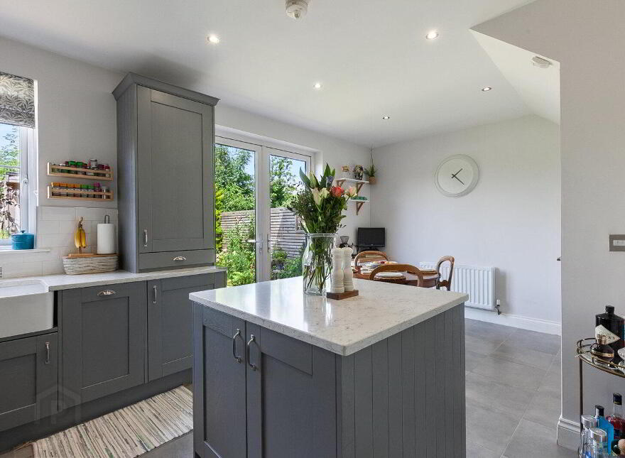42 Hartley Hall Green, Greenisland, Carrickfergus, BT38 8FU