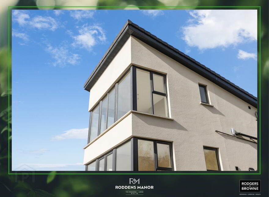 8, Roddens Manor, The Roddens, Larne, BT40 1FE