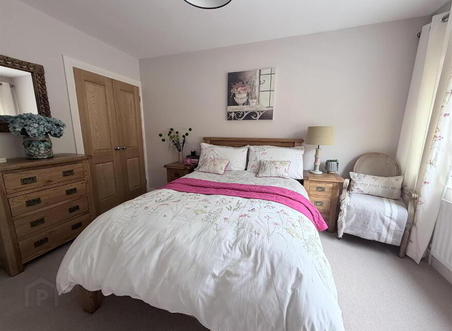 15 Cadogen Park, Waterside, Derry / Londonderry, BT47 5QW