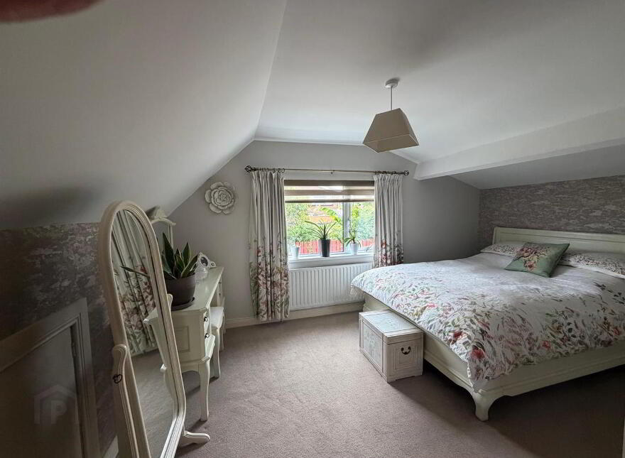 15 Cadogen Park, Waterside, Derry / Londonderry, BT47 5QW