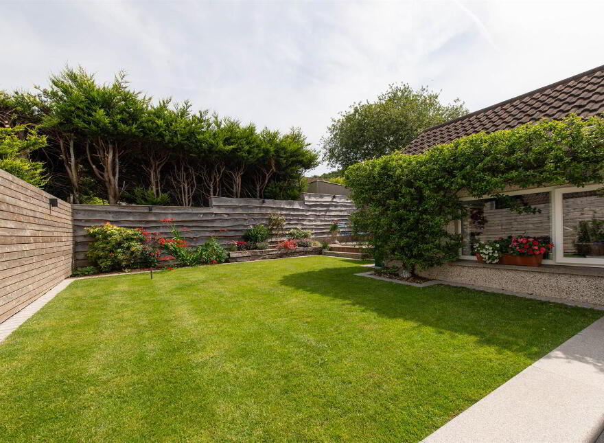 4 Braeside Drive, Downpatrick, BT30 6RZ