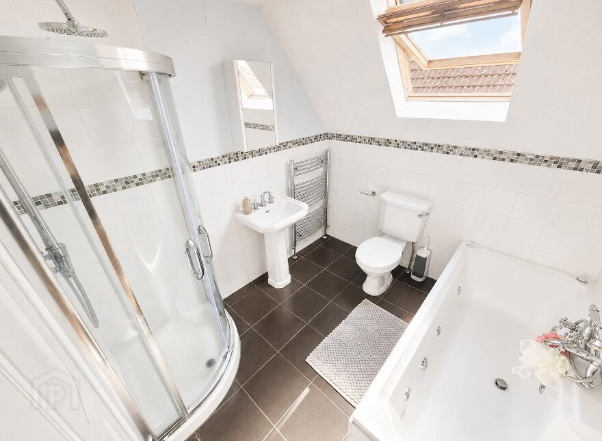 47 Tudor Road, Carrickfergus, BT38 9TU