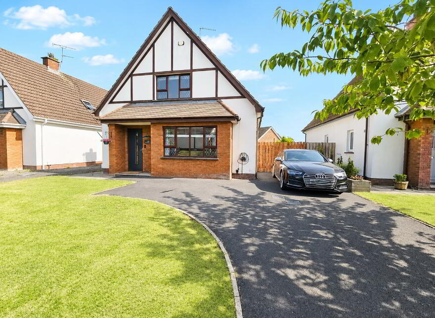47 Tudor Road, Carrickfergus, BT38 9TU
